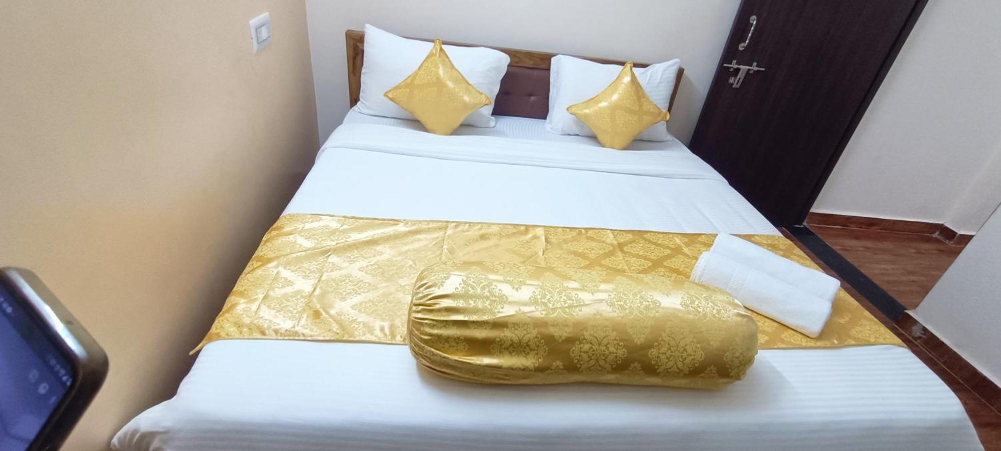 Hotel Vip Prime Puri Exteriör bild