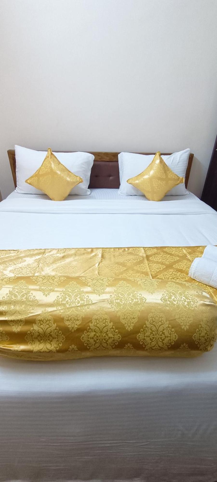 Hotel Vip Prime Puri Exteriör bild