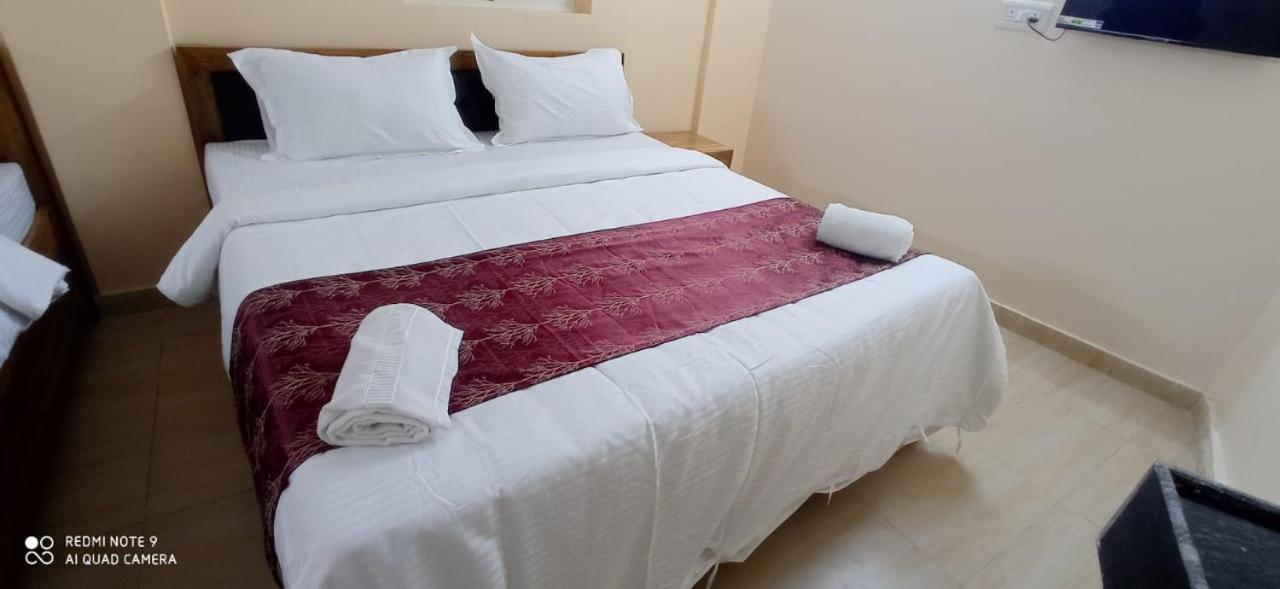 Hotel Vip Prime Puri Exteriör bild